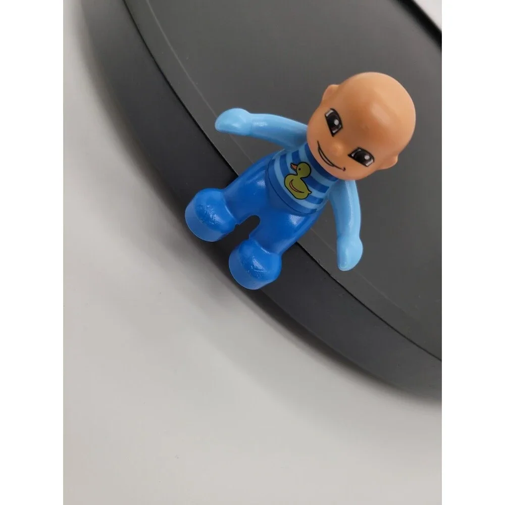 Lego Duplo Baby Infant Figure In Blue Outfit Yellow Duck Bald No Hair Very Rare